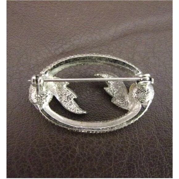 Vintage 1950s Oval Leaf Rhinestone Pin Brooch Cultured Pearls Silver Tone EUC - Picture 4 of 7